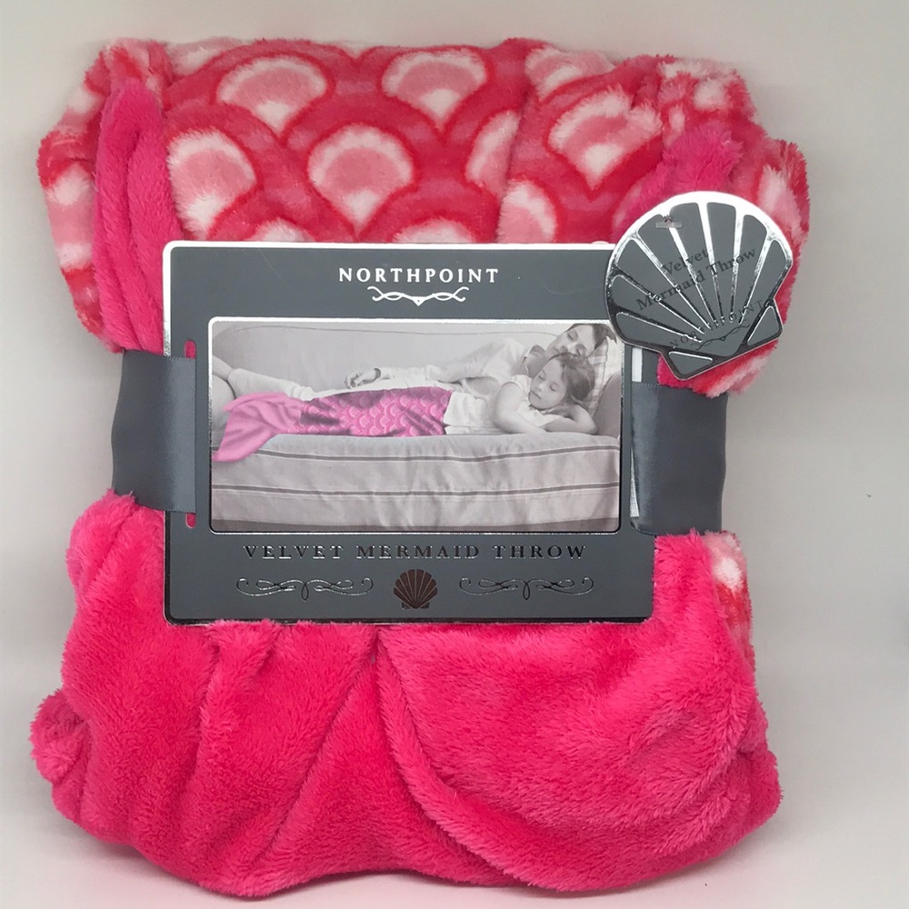 Northpoint kids velvet mermaid throw